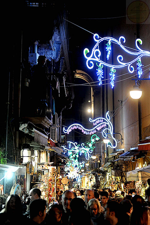 Luci d'artista a San Gregorio Armeno, edizione 2012