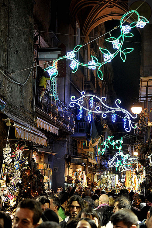 Luci d'artista a San Gregorio Armeno, edizione 2012