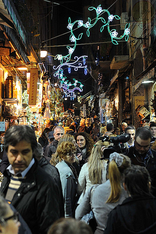 Luci d'artista a San Gregorio Armeno, edizione 2012