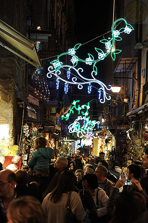 Luci d'artista a San Gregorio Armeno, edizione 2012