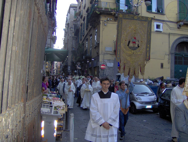 Festa di Sant'Antonio 2012 I Padri Teatini e la reliquia