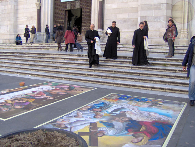 Domenica delle Palme 2013: concerto, madonnari e benedizione Cristo dipinto