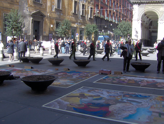 Domenica delle Palme 2013: concerto, madonnari e benedizione Cristo dipinto