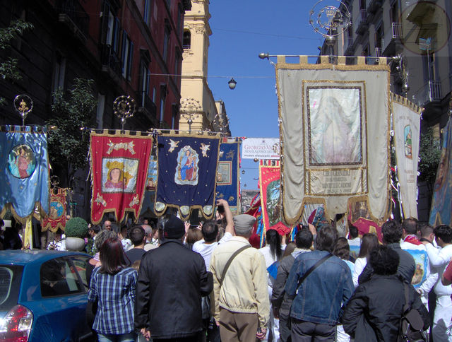 Domenica delle Palme 2013: concerto, madonnari e benedizione Cristo dipinto
