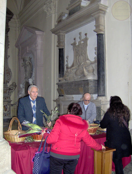 Domenica delle Palme 2013: concerto, madonnari e benedizione Cristo dipinto