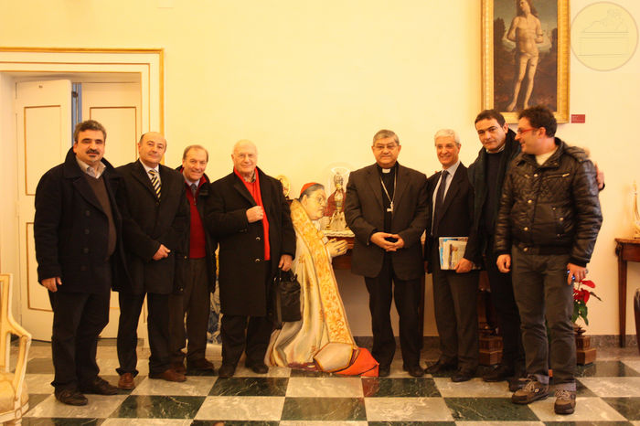 Il Cardinale Sepe nella foto di gruppo