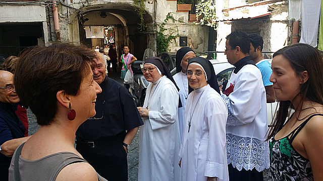 Turisti e religiosi nel Fondaco S. Gregorio