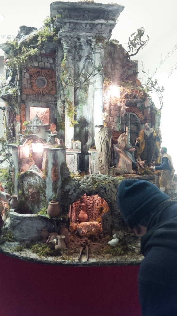 I presepi napoletani ad Alessandria - dicembre 2016: sistemazione presepio