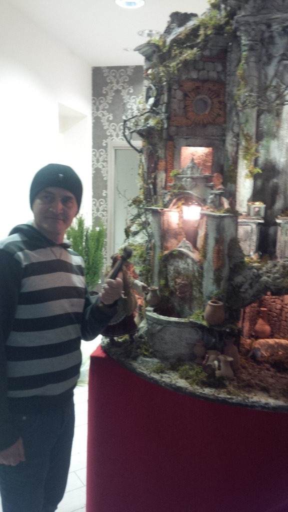 I presepi napoletani ad Alessandria - dicembre 2016: sistemazione presepio