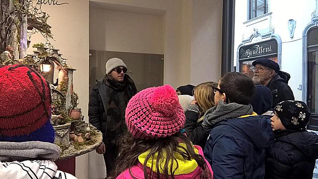 I presepi napoletani ad Alessandria - dicembre 2016: spiegazioni presepio Amedeo - Pasquale