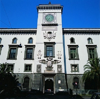 facciata di Castel Capuano