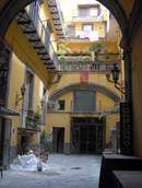 portone ingresso Palazzo Mormando