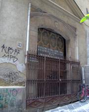 ingresso Chiesa di Santa Marta